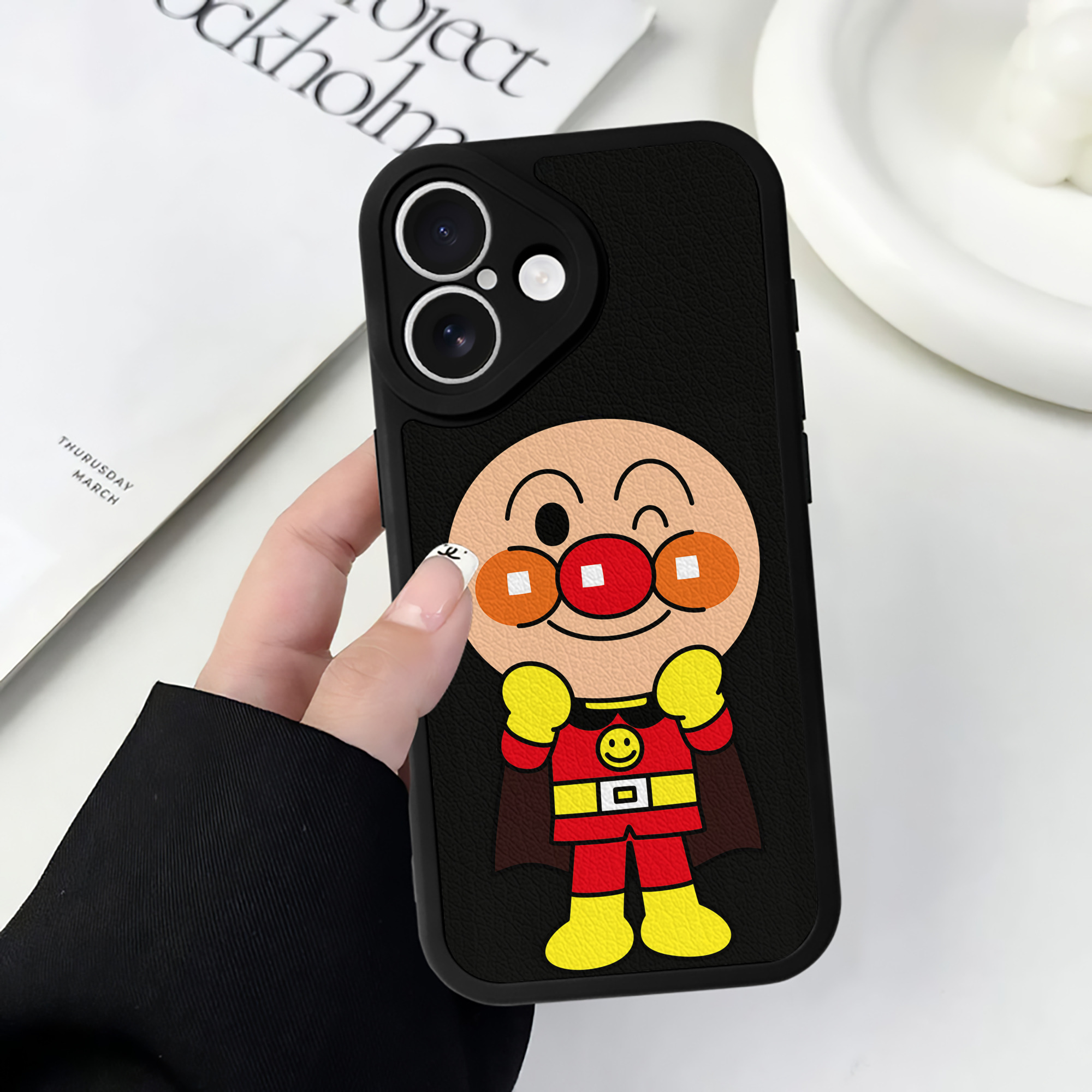（画像用） アンパンマン Anpanman 【iPhone 16シリーズ対応】シリコンスマホケース（レザー調） 材質：シリコン